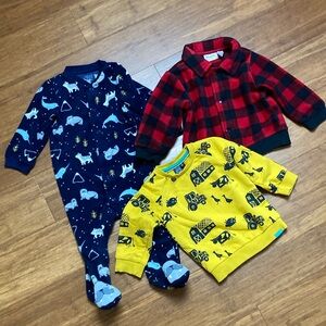 Adorable Winter Baby 3 Piece Lot Bundle 9 Months